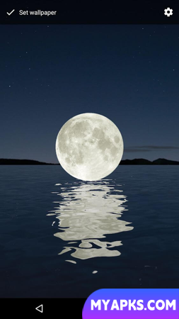 Moon Over Water Live Wallpaper